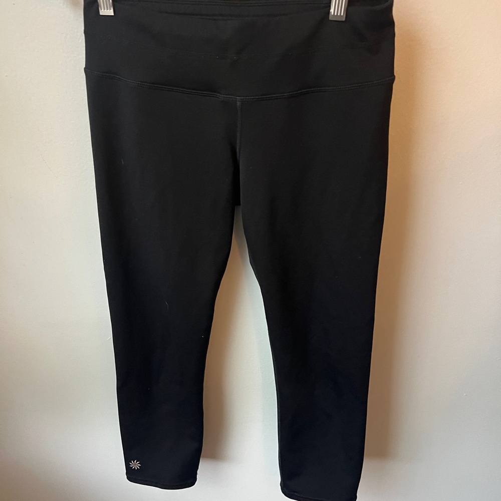 Black Cropped Leggings / tights